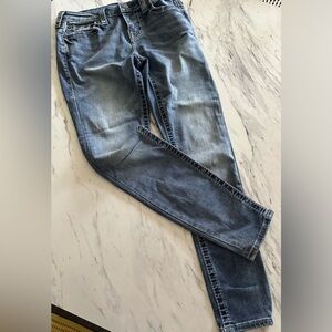 True Religion Mid Rise Super Skinny Medium Light Wash  Jeans Blue 29